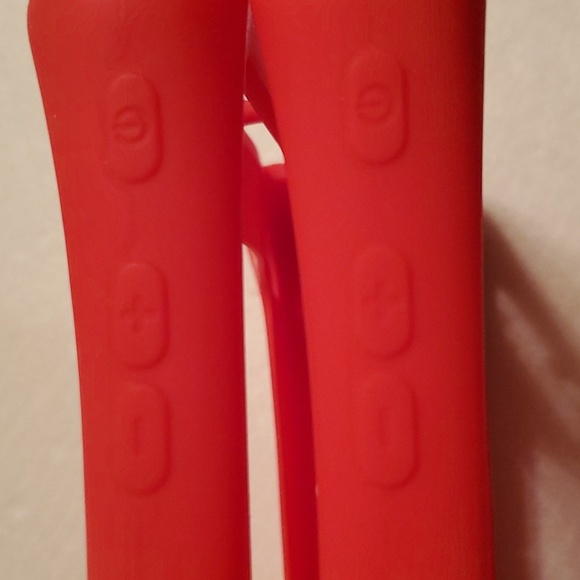 Nabi Set of 2 Bumper Drop Safe Red Silicone Protective Guard For Nabi Tablet - Picture 3 of 8